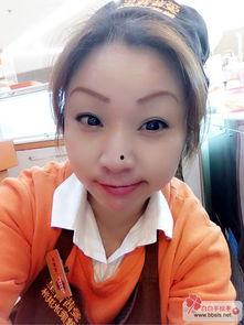 晒女友照片,记录我与女友的浪漫时光”